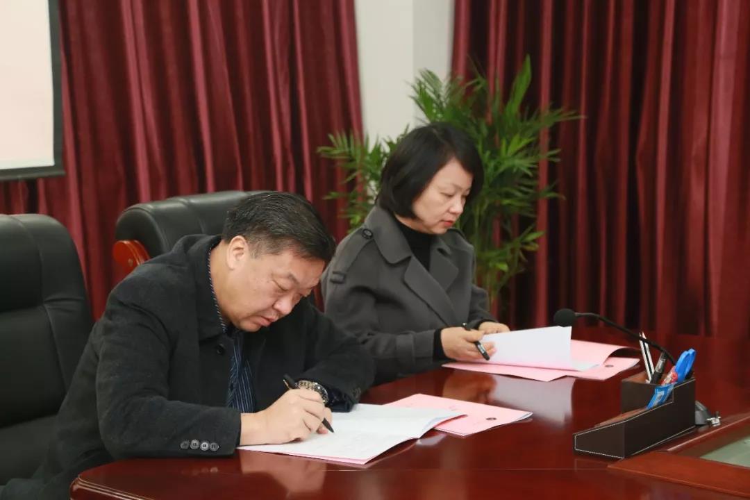 達(dá)內(nèi)與萍鄉(xiāng)學(xué)院攜手簽約，聯(lián)合培養(yǎng)應(yīng)用型人才